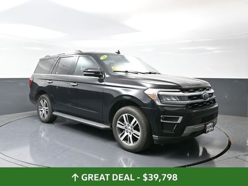Used 2023 Ford Expedition Limited image 5