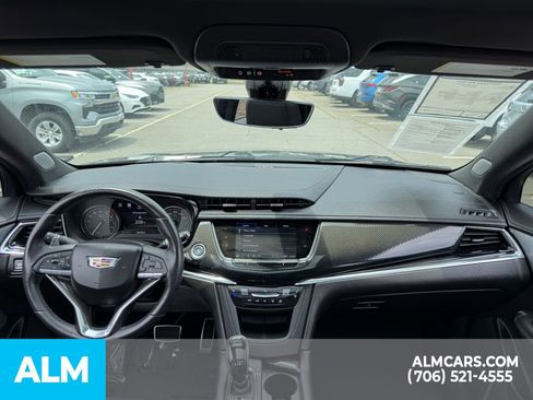 Used 2024 Cadillac XT6 Sport w/ LPO, Onyx Lite Package AWD/4WD image 28