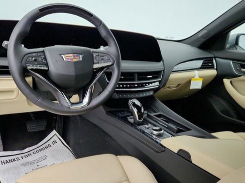 Used 2025 Cadillac CT5 Premium Luxury image 13