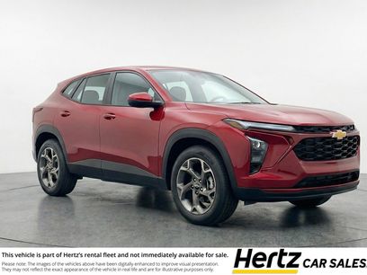 Used 2025 Chevrolet Trax LT