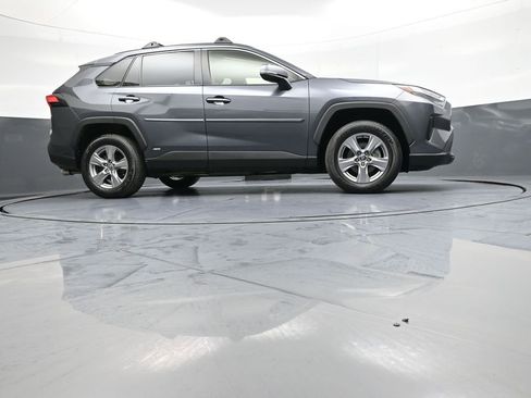 Certified 2023 Toyota RAV4 XLE w/ Convenience Package AWD/4WD image 29