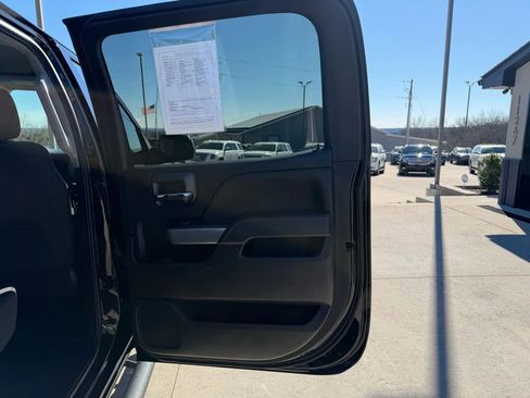 Used 2018 Chevrolet Silverado 1500 LT w/ All Star Edition AWD/4WD image 44