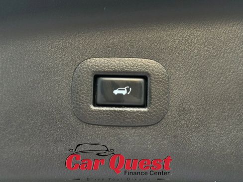 Used 2019 INFINITI QX80 Luxe RWD image 16
