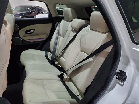 Used 2017 Land Rover Range Rover Evoque HSE image 25