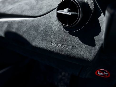 Used 2021 McLaren 765LT image 39