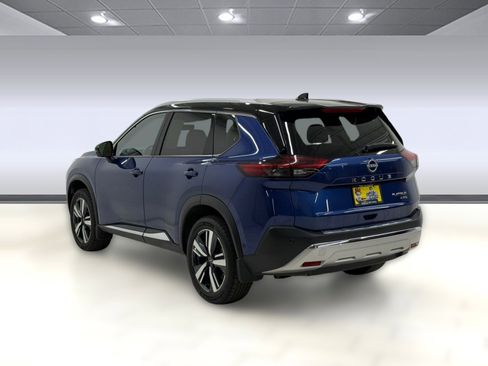 Used 2023 Nissan Rogue Platinum w/ Platinum Premium Package AWD/4WD image 2