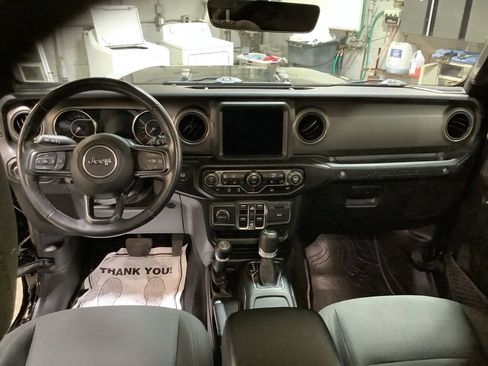 Certified 2022 Jeep Wrangler Unlimited Sport image 20