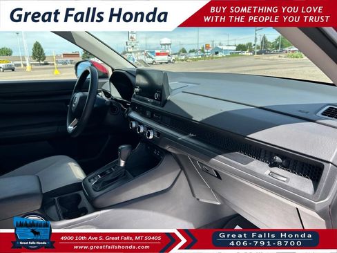 Used 2024 Honda CR-V EX image 30