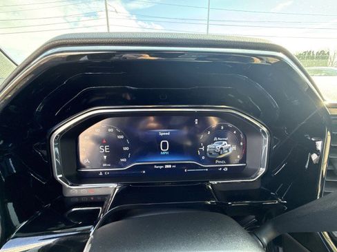 Certified 2024 Chevrolet Silverado 3500 High Country w/ Technology Package image 10