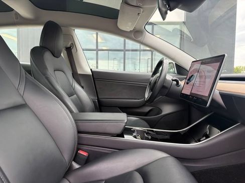 Used 2019 Tesla Model 3 Long Range AWD/4WD image 10