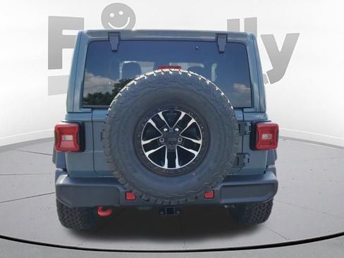 New 2026 Jeep Wrangler Rubicon w/ Xtreme 35 Tire Package AWD/4WD image 4