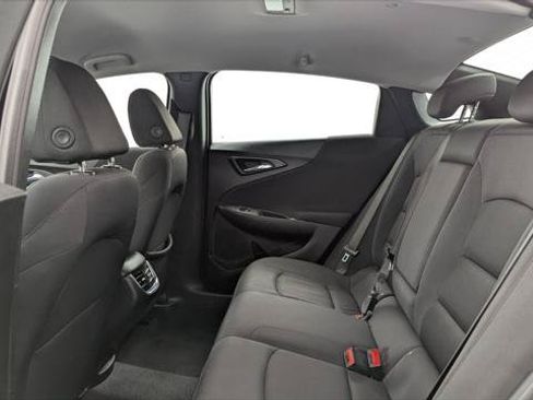 Used 2023 Chevrolet Malibu LT FWD image 17