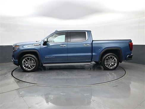 Used 2025 GMC Sierra 1500 Denali w/ Denali Reserve Package image 8