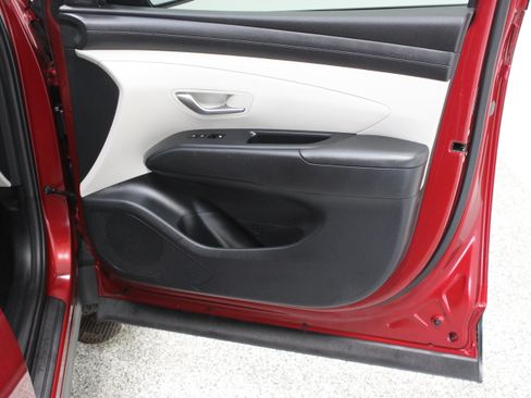 Used 2025 Hyundai Tucson SEL AWD/4WD image 36