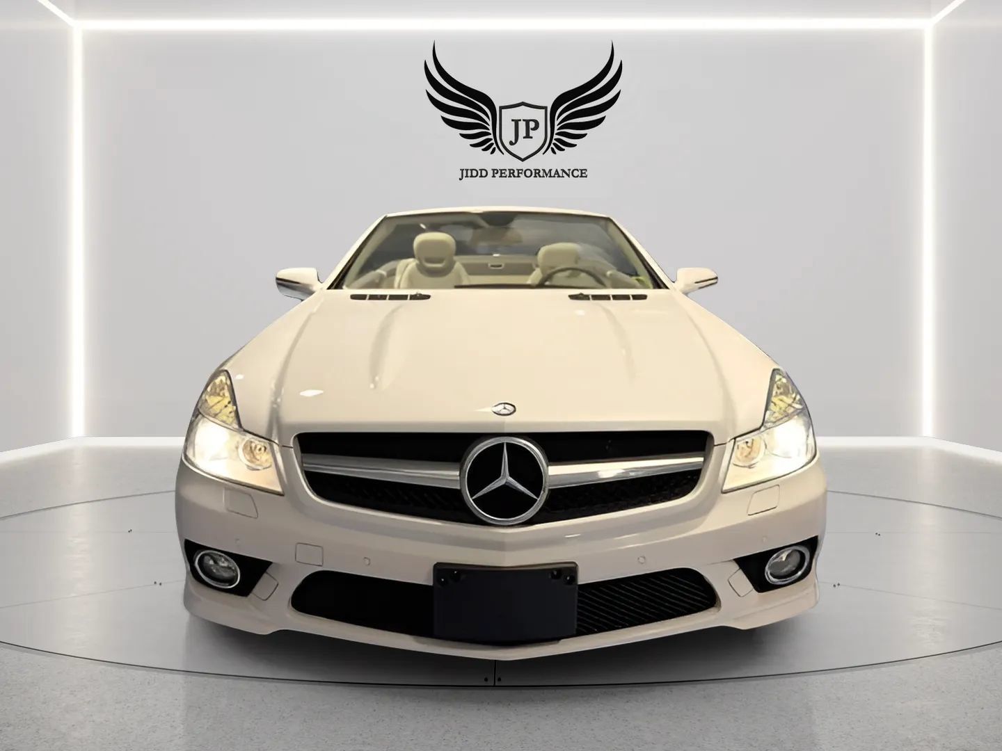 Used 2012 Mercedes-Benz SL 550 image 3