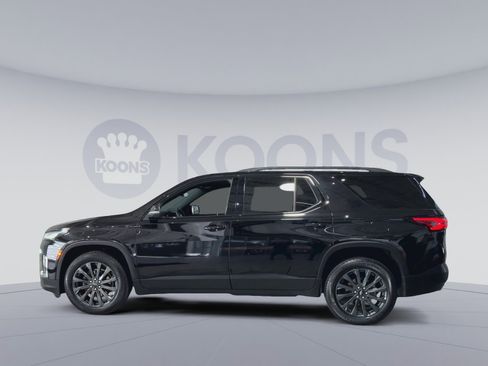 Used 2023 Chevrolet Traverse RS image 7