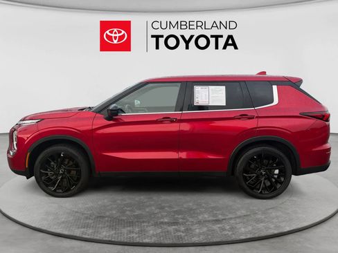 Used 2022 Mitsubishi Outlander SEL Black Edition AWD/4WD image 2