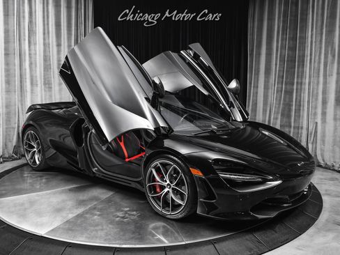 Used 2022 McLaren 720S Performance RWD image 46