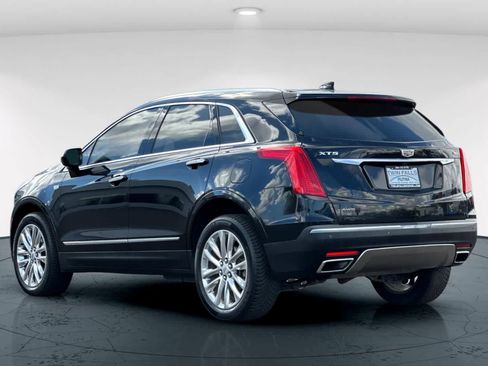 Used 2017 Cadillac XT5 Platinum AWD/4WD image 8