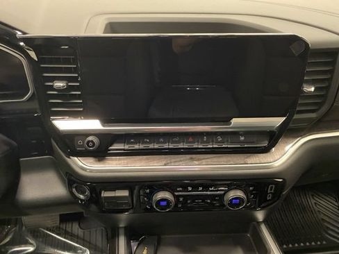 New 2026 Chevrolet Silverado 1500 LTZ w/ Technology Package AWD/4WD image 37
