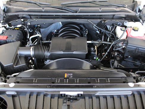 Used 2024 GMC Sierra 3500 Pro w/ Convenience Package image 14