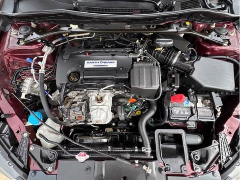 Used 2015 Honda Accord Sport image 25