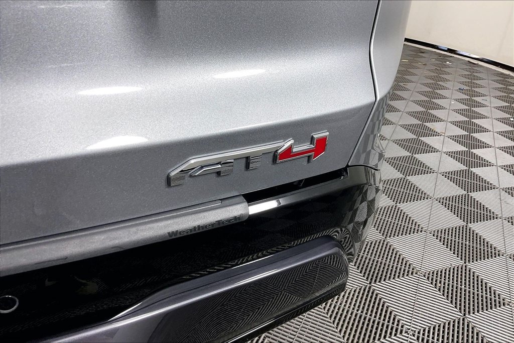 Used 2026 GMC Terrain AT4 w/ Convenience Package III AWD/4WD image 22