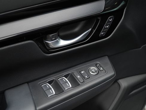 Used 2023 Honda CR-V EX-L image 11