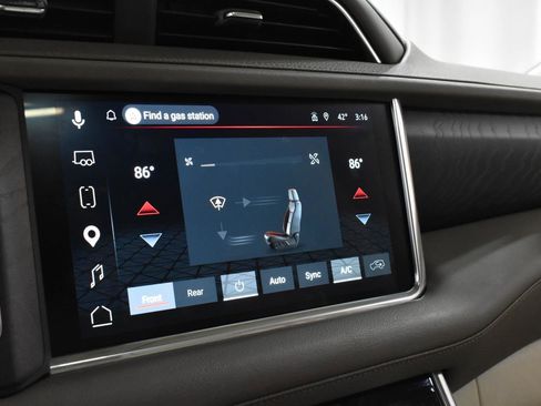 Used 2023 GMC Yukon XL Denali w/ Max Trailering Package image 20