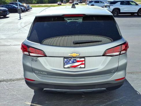 Used 2024 Chevrolet Equinox LT image 44
