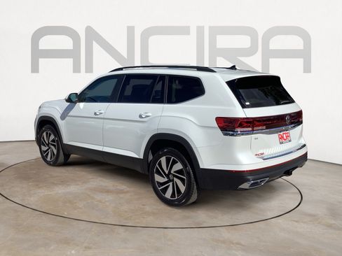 New 2026 Volkswagen Atlas SE FWD image 6