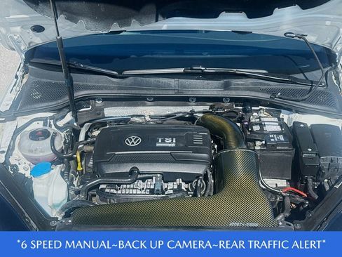 Used 2019 Volkswagen Golf R 4-Door image 32