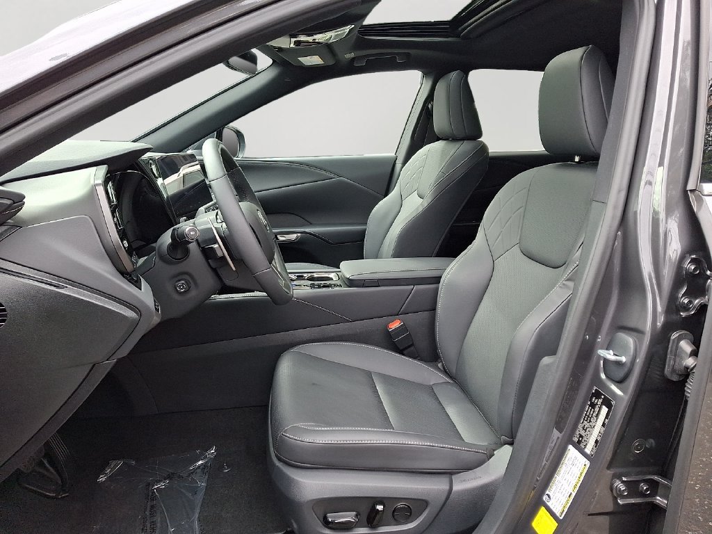 Used 2026 Lexus RX 350 Premium w/ Accessory Package (2T) AWD/4WD image 15