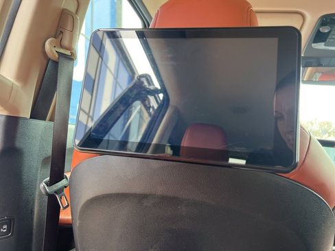 Used 2022 Kia Carnival SX image 20