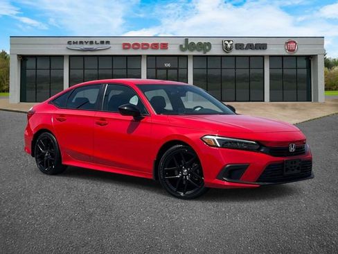 Used 2023 Honda Civic Sport image 1