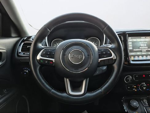 Used 2020 Jeep Compass Limited AWD/4WD image 29