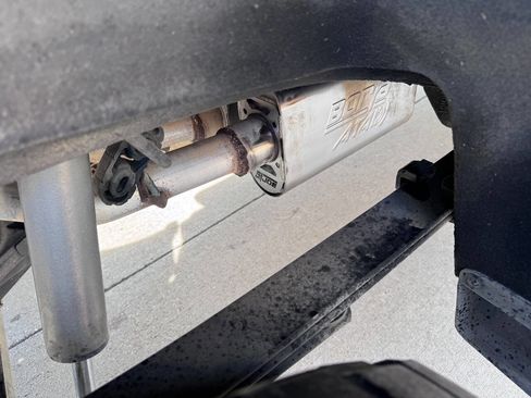 Used 2021 GMC Sierra 1500 AT4 image 9