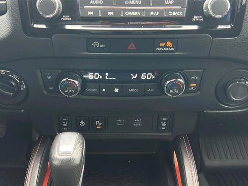Used 2024 Nissan Frontier PRO-4X w/ Pro Convenience Package AWD/4WD image 30