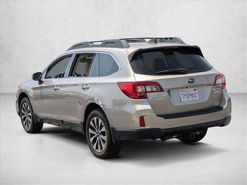 Used 2017 Subaru Outback 2.5i Limited AWD/4WD image 8