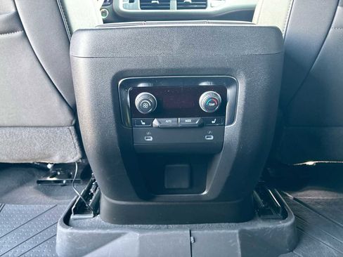 Used 2024 Chevrolet Tahoe RST w/ Luxury Package image 21