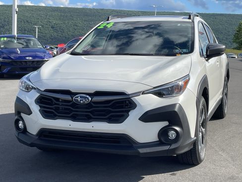Certified 2024 Subaru Crosstrek 2.0i Premium AWD/4WD image 8