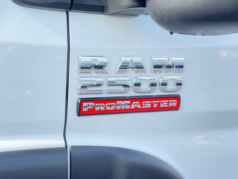 Used 2022 RAM ProMaster 2500 FWD image 34