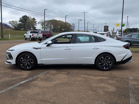 Used 2025 Hyundai Sonata SEL image 6