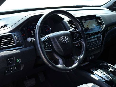 Used 2021 Honda Pilot Black Edition image 2