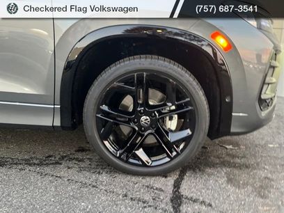 New 2026 Volkswagen Tiguan SE R-Line