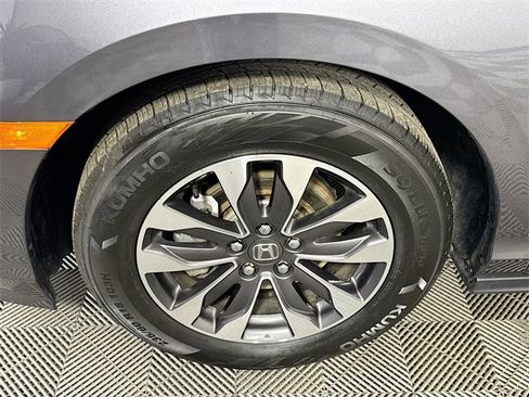 Used 2024 Honda Odyssey EX-L image 4