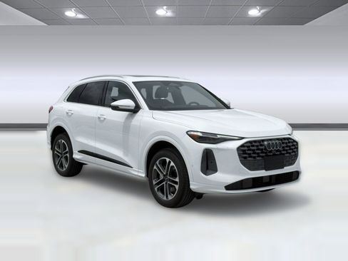 New 2026 Audi Q5 Premium AWD/4WD image 7