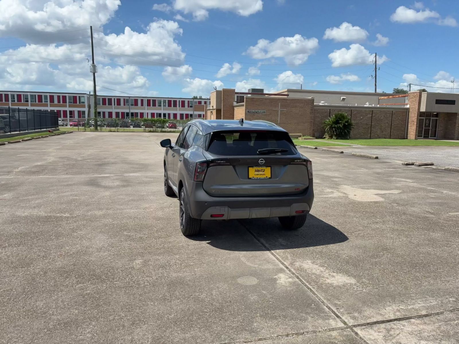 Used 2026 Nissan Kicks SR FWD image 13