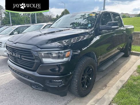 Used 2021 RAM 1500 Big Horn AWD/4WD image 1