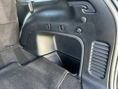 Certified 2022 Jeep Grand Cherokee Laredo X image 14